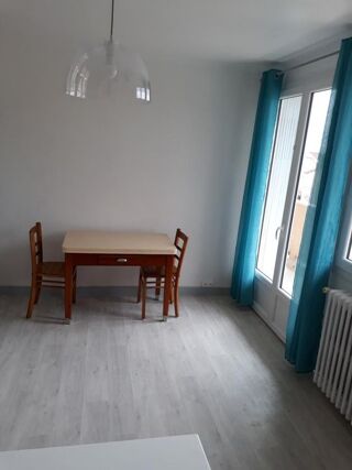  Appartement � louer 3 pi�ces 68 m�