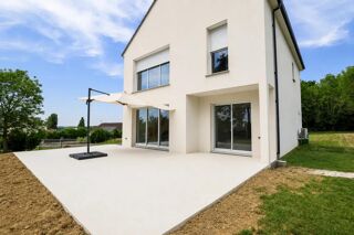  Maison à vendre 5 pièces 122 m²