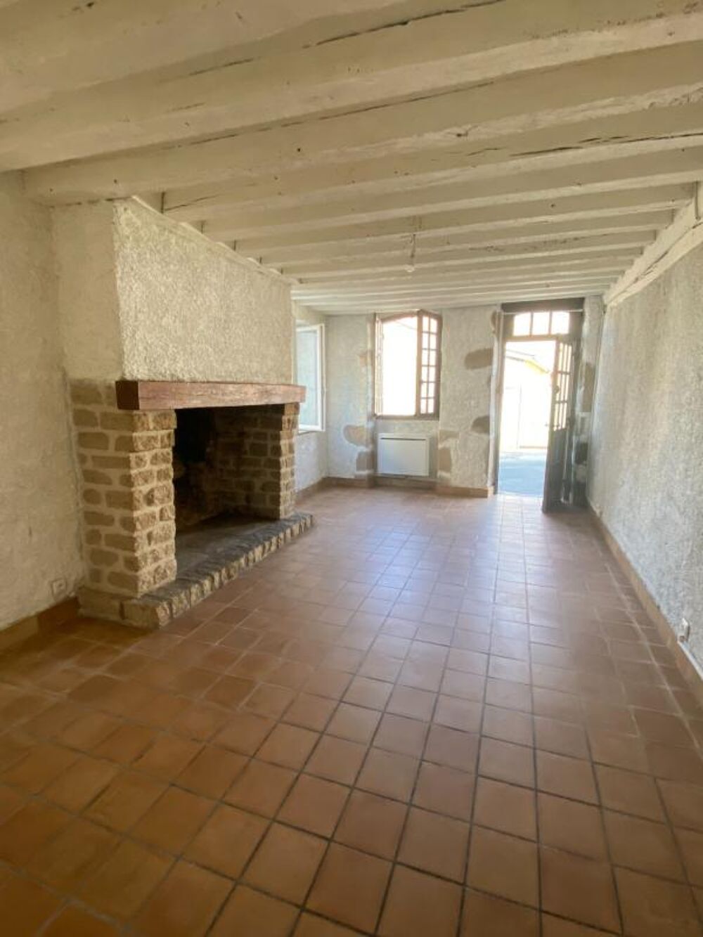 Vente Maison Maison de ville en pierre à rénover, 54m², 19 500 € Dun le palestel