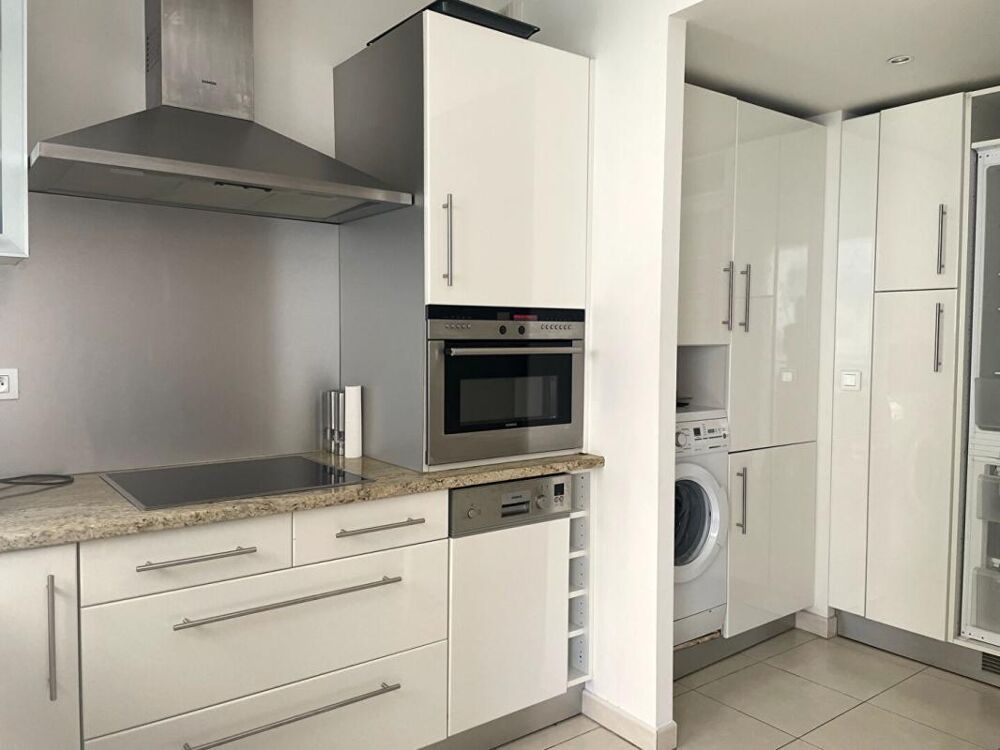 À VENDRE, Élégant F2 avec grande terrasse , Résidence de standing
