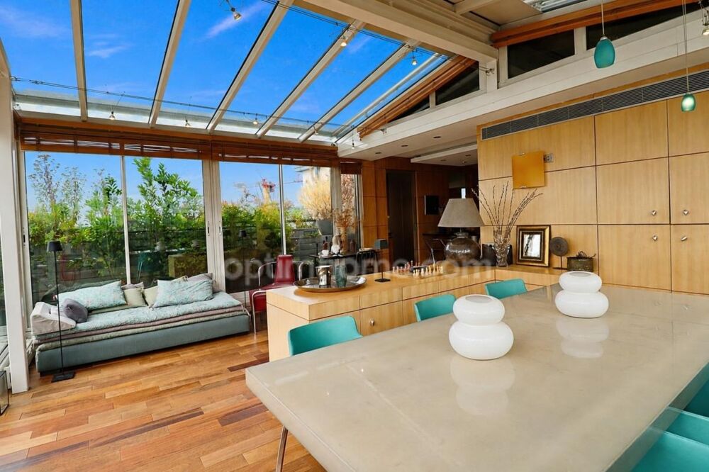 Vente Duplex/Triplex Duplex à vendre 6 pièces Charenton-le-Pont – Métro Valmy – Duplex 171 m² – Dernier étage – Terrasse 100 m² – Vue excepionnelle Charenton le pont