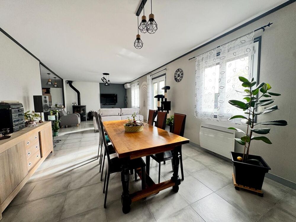Vente Maison Maison 4 pièces 99m2 Vierzon