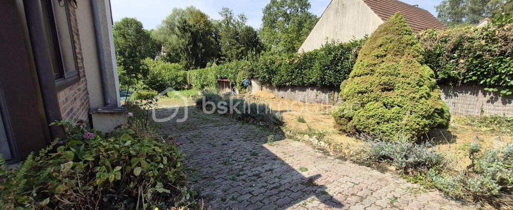 Vente Maison Maison avec un Grand Terrain et beau potentiel Saacy sur marne
