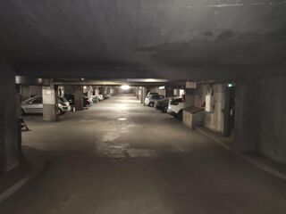  Parking / Garage  louer 11 m Paris