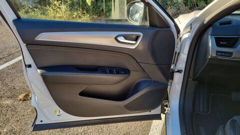 Arkana I 1.6 E-Tech Hybrid 145 EDC Techno - Automatique Entretien c 2024 occasion 45680 Dordives