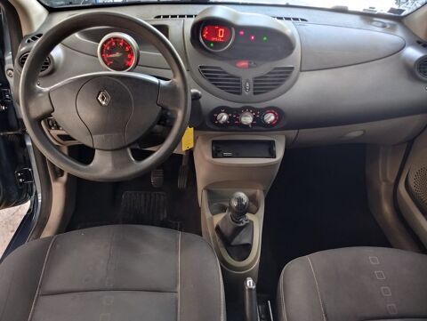 Twingo II 1.2 75 DYNAMIQUE 3P 2007 occasion 06640 Saint-Jeannet