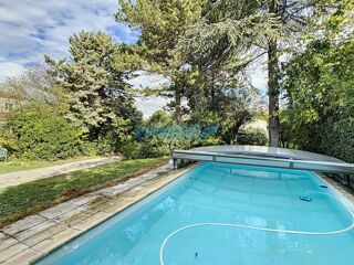 Propriété/château à vendre 7 pièces 200 m²
