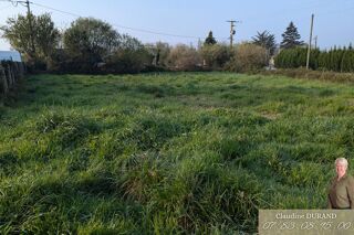 Terrain à vendre 734 m²