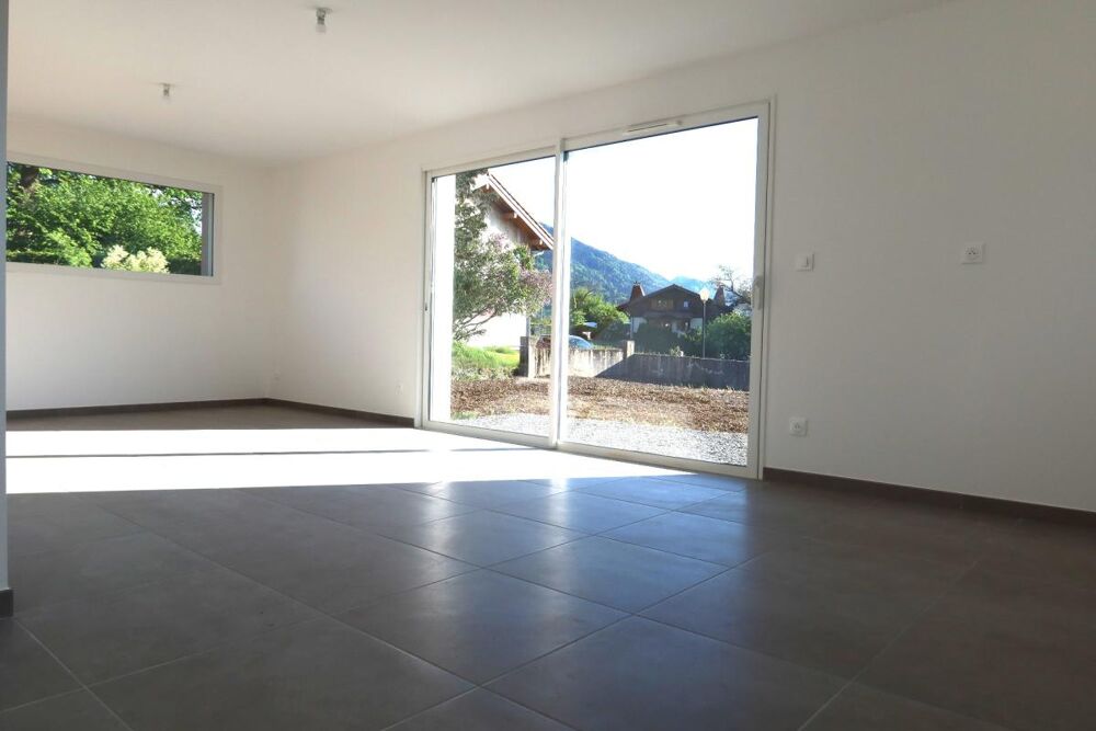 Vente Maison 74500 FETERNES à 5mn EVIAN embarcadère,villa neuve type F4/5 de 110m²hab au calme et ensoleillé sur 460m²terr plat Feternes