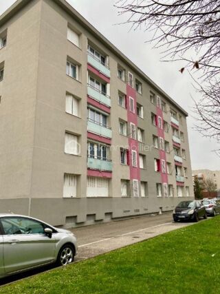  Appartement  vendre 4 pices 68 m