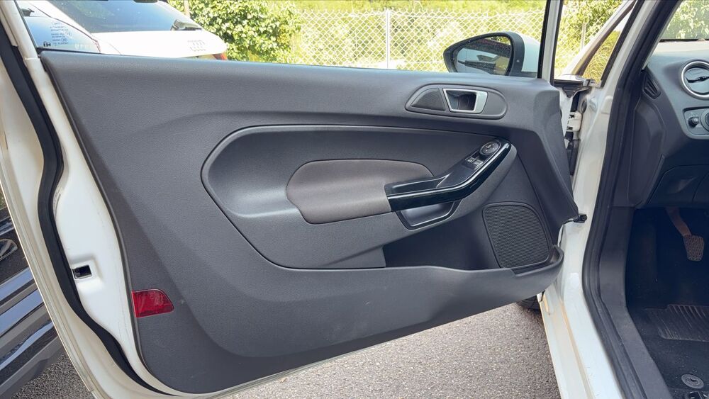 Fiesta 1.0 EcoBoost 125 Titanium 2015 occasion 69270 Rochetaillee Sur Saone