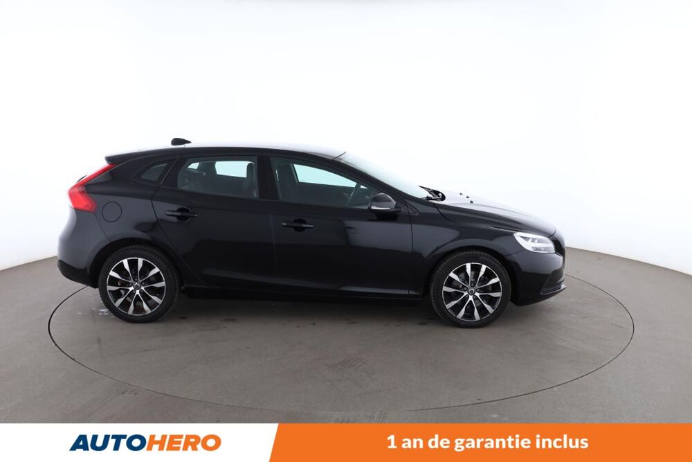 V40 2.0 T2 Signature Edition 122 ch 2019 occasion 92130 Issy-les-Moulineaux