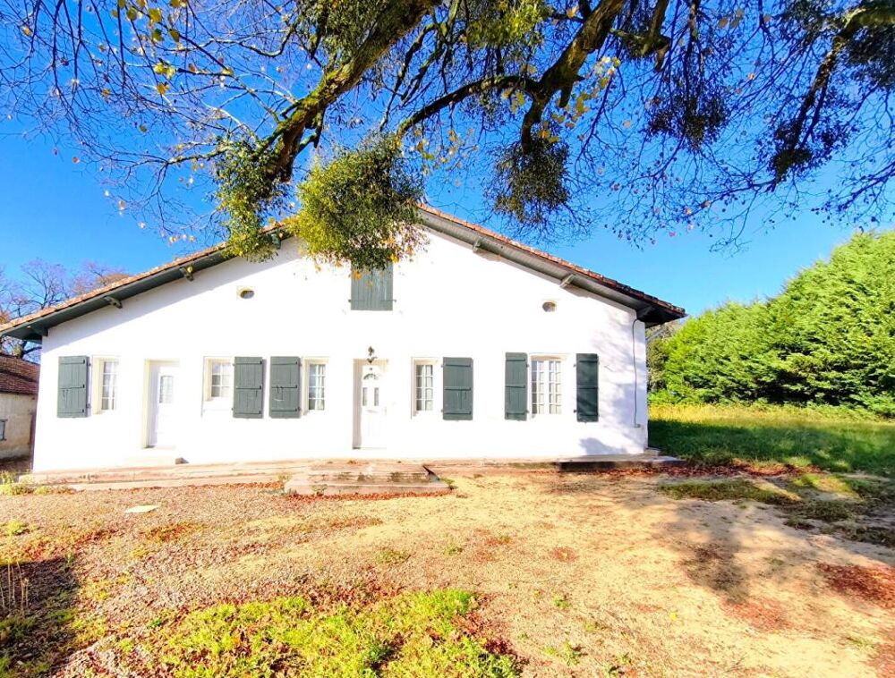 Vente Maison Maison Poyartin 4 pièce(s) 154 m2 plus garage 65 m2 et dépendance 37m2 Poyartin