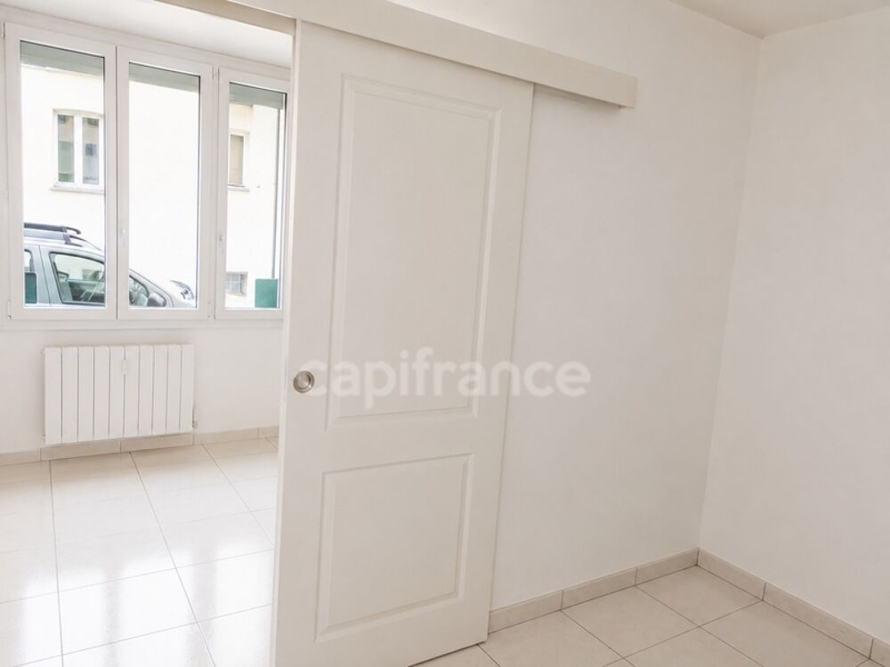 Vente Immeuble Un lot de 4 appartements à vendre sur SAUJON (17) - Centre ville Saujon