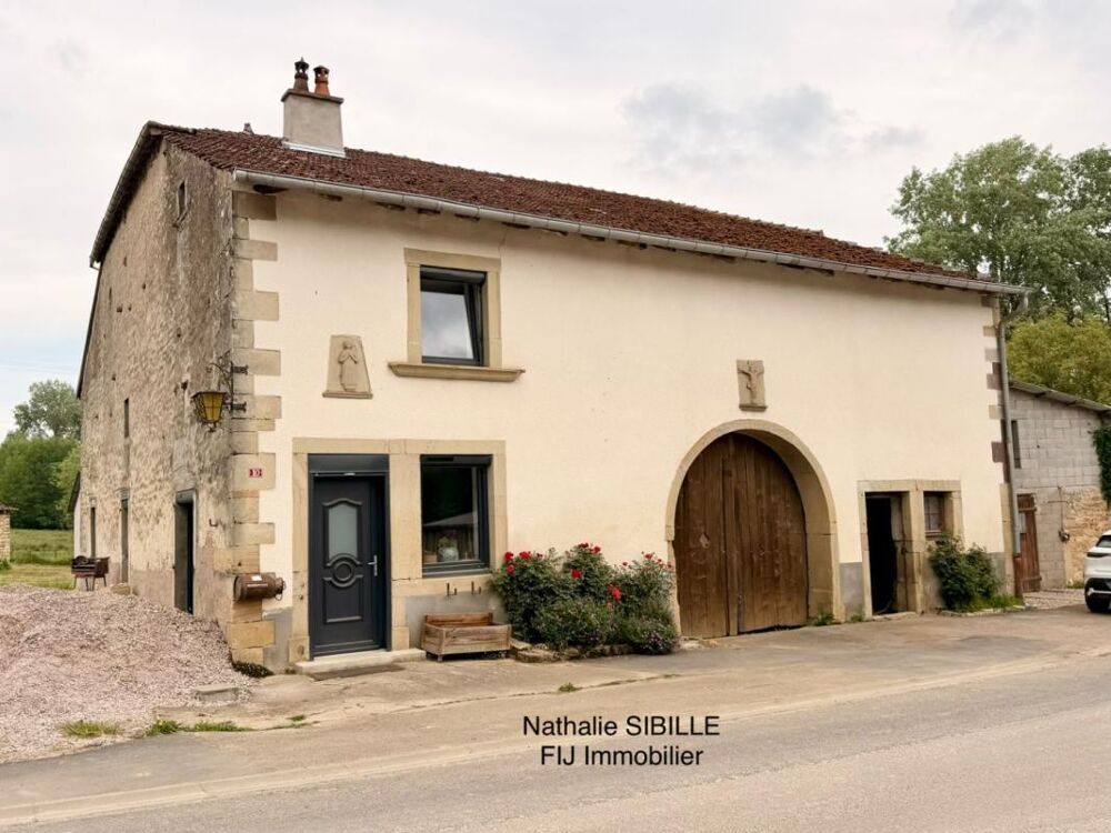 Vente Maison Maison en pierre à la campagne / 106 m² / 96 000 EUR / VOUGECOURT Vougecourt