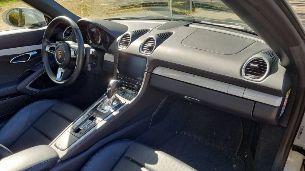 Boxster 2.0 300 PDK7 . - Automatique Entretien constructeur 2019 occasion 86000 Poitiers