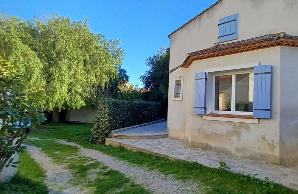 Maison rénovée 5 pièces - Port du BRUSC