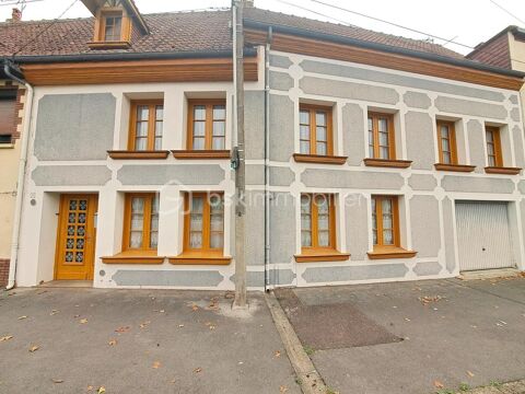   GRANDE MAISON DE VILLE 3 CHAMBRES AVEC GARAGE ET JARDIN PROCHE DE L'HOPITAL D'ABBEVILLE Maison - 4 pièce(s) - 136 m²