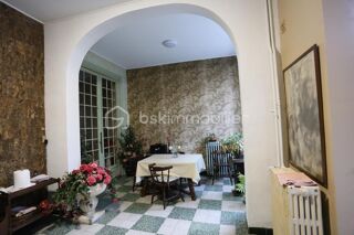  Propri�t�/ch�teau � vendre 15 + pi�ces 336 m�