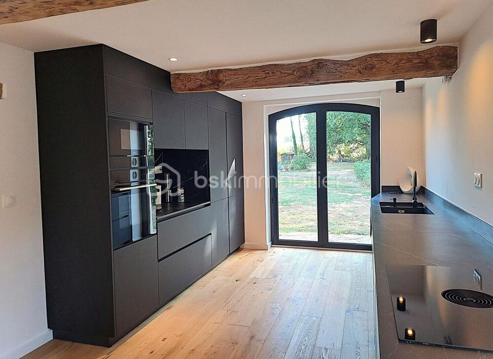 � vendre  Propri�t�/ch�teau Pr�serville (31570)