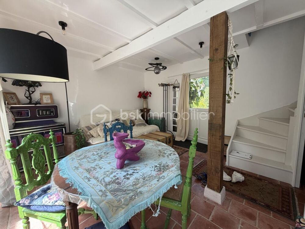 à vendre  Propriété/château Magny-les-Hameaux (78114)
