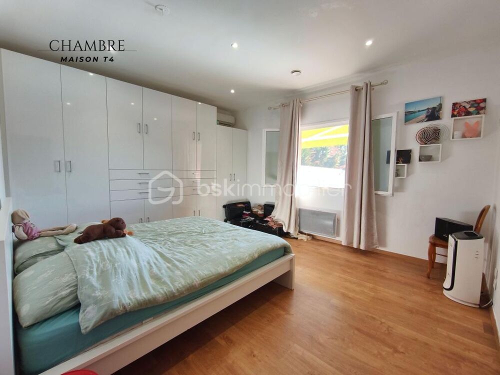 à vendre  Propriété/château La Tour-sur-Orb (34260)