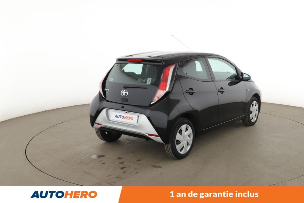 Aygo 1.0 VVT-i X-Play 5P 69 ch 2017 occasion 92130 Issy-les-Moulineaux