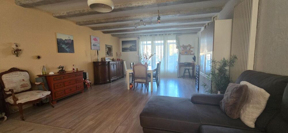 Vente Maison Maison en pierre 146m² rénovée situé à Frasne-le-Château Frasne le chateau
