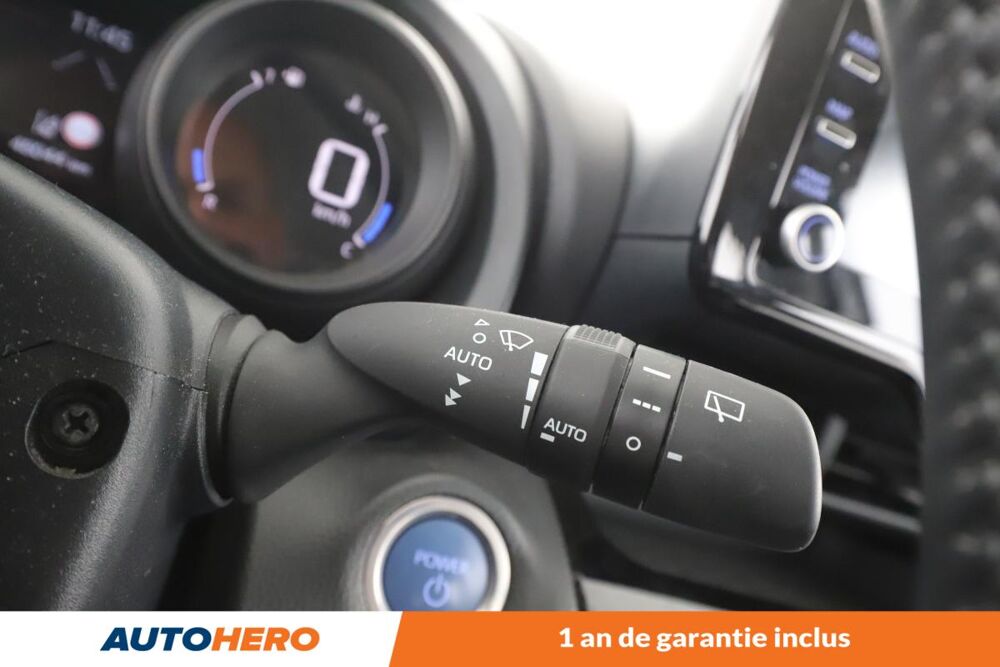 Yaris Cross 1.5 Hybride 2WD Dynamic Business 116H 2023 occasion 92130 Issy-les-Moulineaux