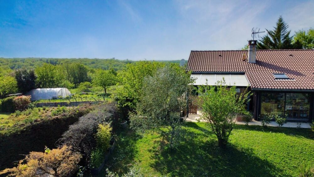 Vente Maison Vente maison avec studio indépendant, grand jardin, garage, véranda Cahors