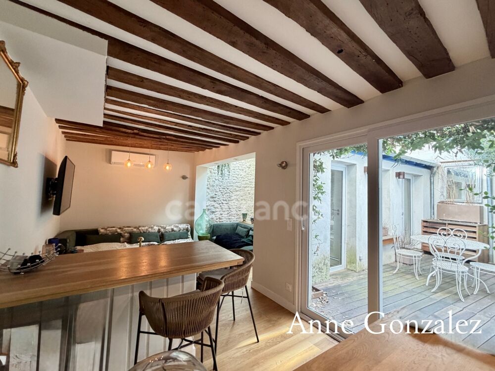 ORLEANS Coeur de ville entre Centre historique et bords de Loire à vendre superbe appartement T4 rénové avec patio intérieur san