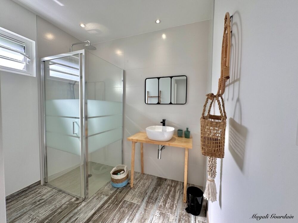 � vendre  Maison Sainte-Anne (97180)