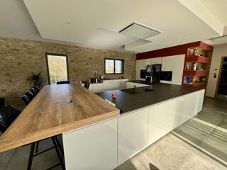  Maison à vendre 8 pièces 266 m²