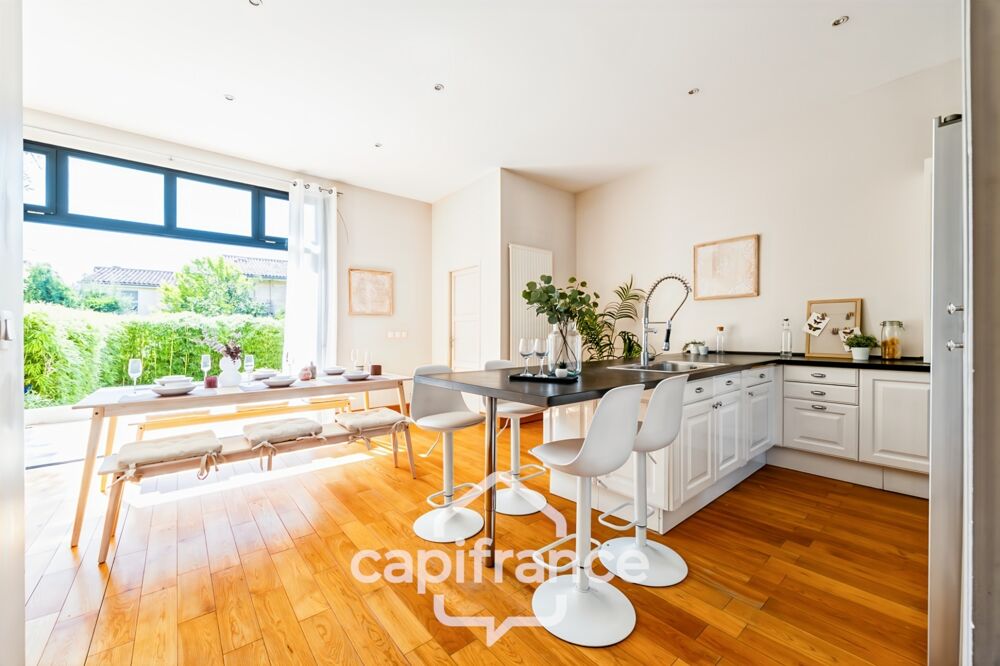 à vendre  Maison Bordeaux (33800)