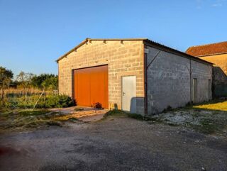  Remise / Grange � vendre 1 pi�ce 100 m� Les artigues de lussac