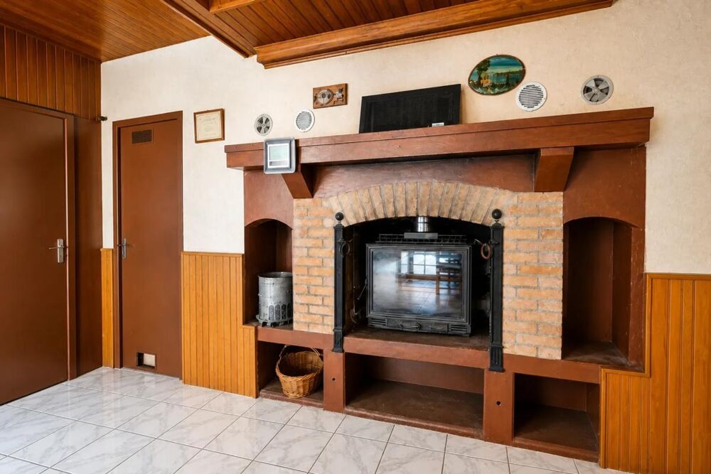 Maison de 120 m2 avec plus de 2,2 hectares de terrain