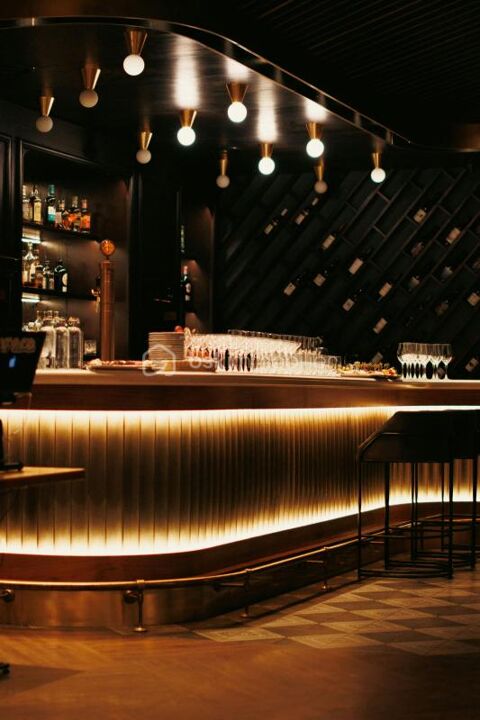 BAR/BRASSERIE/PIZZERIA/SPECIALITES ITALIENNES 122100 14100 Lisieux