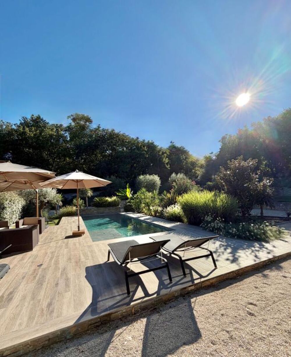 Vente Villa VILLA D'EXCEPTION 172 m² - PISCINE - TERRAIN ARBORÉ DE 2 000 m² Rochefort du gard