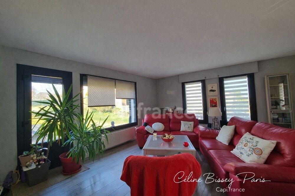 Maison 6 pièces, 4 chambres, 812M2 Terrain, 1 Garage, MESNIL SAINT LOUP (10)