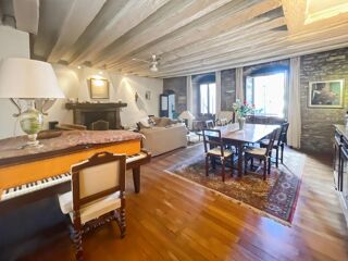  Maison � vendre 12 pi�ces 335 m�