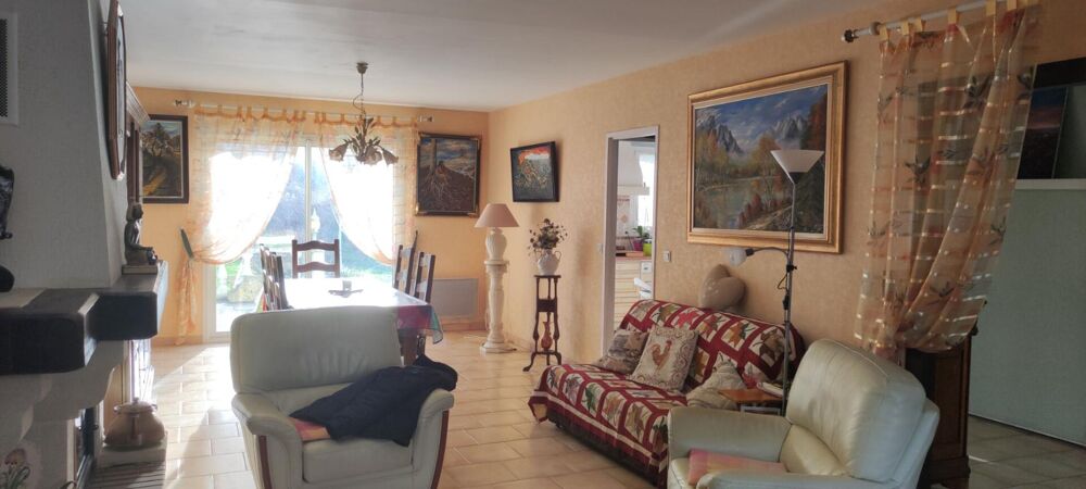 Vente Maison Lanton, Maison avec dépendance, à deux pas des commodités et du Bassin d'Arcachon Lanton