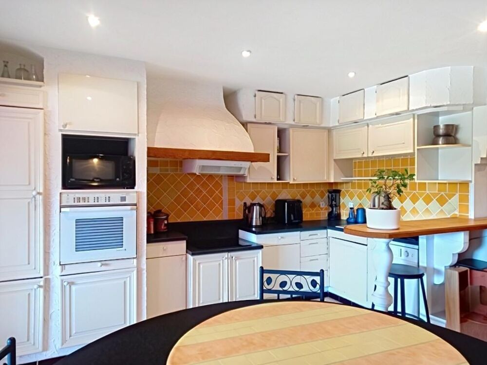 Vente Maison Maison de ville Vidauban 2 ch 89.10 m2 et garage 110 m2 Vidauban