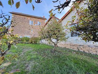 Vente Maison MAISON DE VILLE À RÉNOVER DE 110 M² – 4 CHAMBRES – ATELIER DE 98 M² – TERRAIN CLOS ET ARBORÉ DE 1 006 M² Coublanc