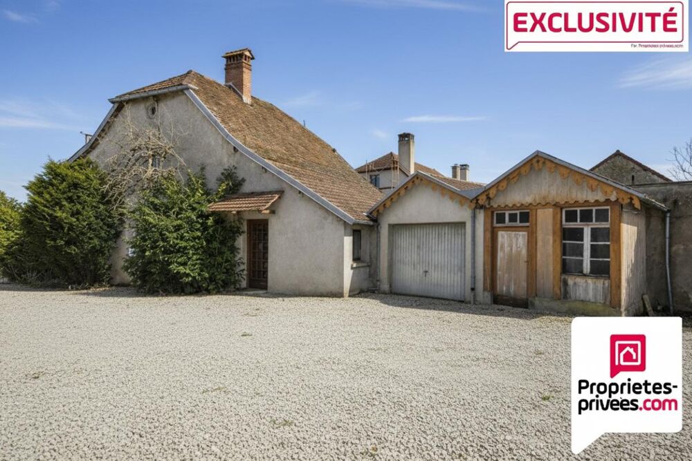 Corps de ferme avec 2 maisons, une grange, prévoir travaux