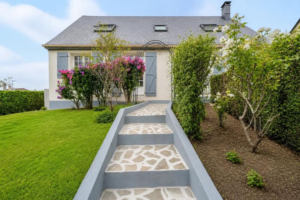 Vente Maison Maison de 6 pièces de 130 m² au Val d'Hazey Le val d hazey