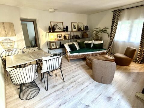 Murs commerciaux &agrave; vendre 328 m2 comprenant : Un restaurant et 3 logements - 365000 83690 Villecroze