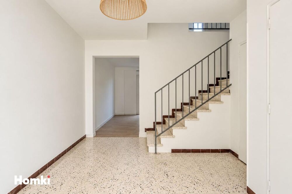 Vente Maison Maison/Villa T5 de 144 m² à Le Crès 34920 Le cres