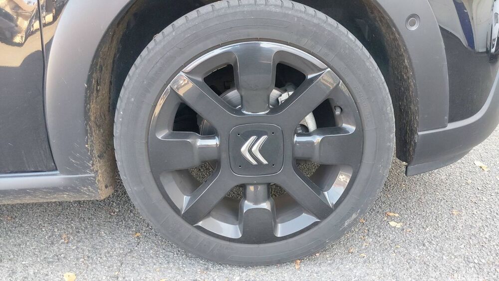 C3 1.2 PureTech 110 Shine 2018 occasion 01310 Buellas