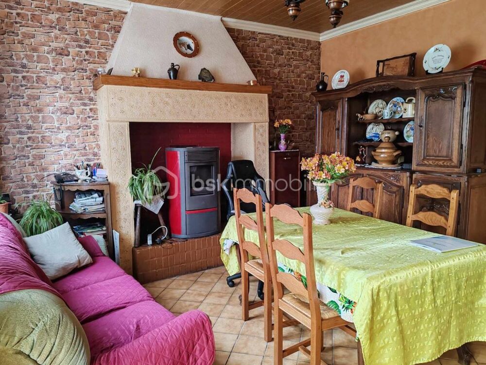 Vente Maison A vendre Maison de 4 pièces SOURDEVAL Vengeons