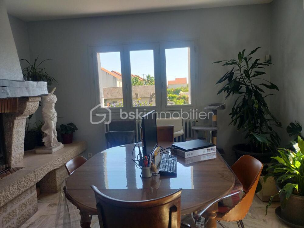 Vente Maison Découvrez la maison spacieuse de vos rêves à VILLEBAROU Villebarou